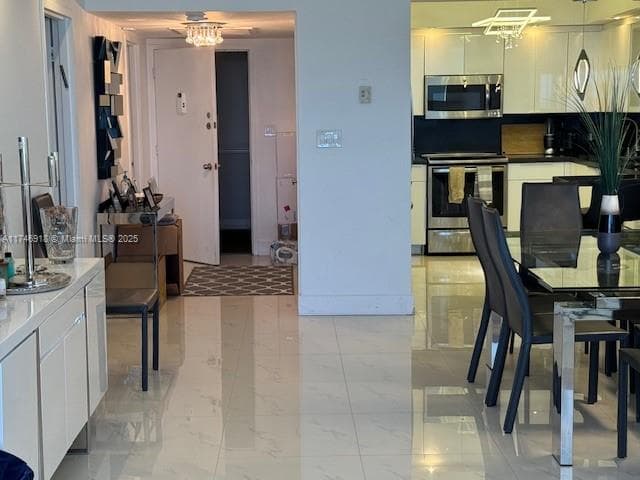 A11746918 — Miami Beach — 24