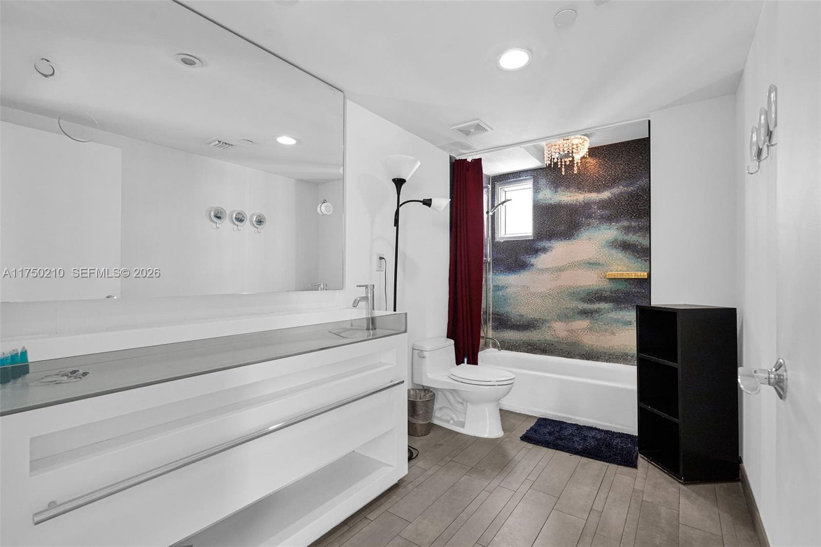 A11750210 — Miami Beach — 27