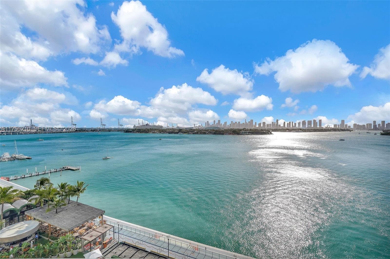 A11750210 — Miami Beach — 32