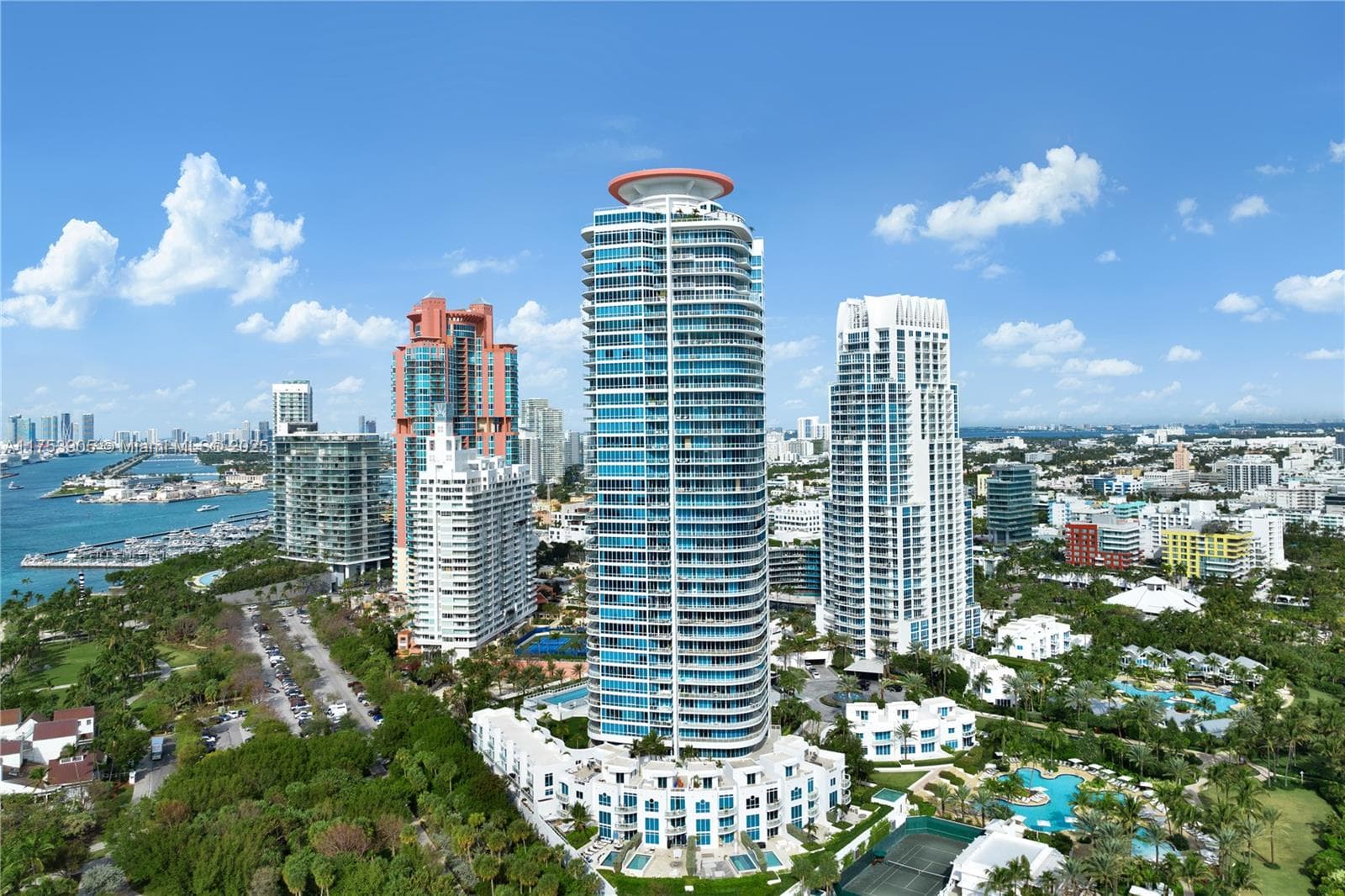 A11753905 — Miami Beach — 28