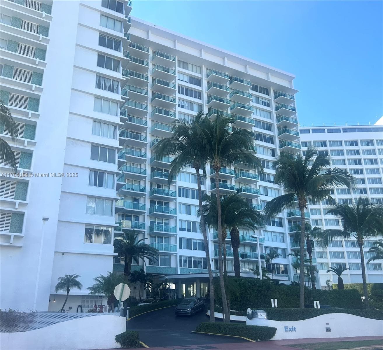 A11754154 — Miami Beach — 2
