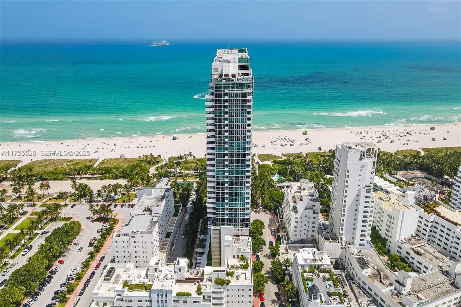 A11755520 — Miami Beach — 38