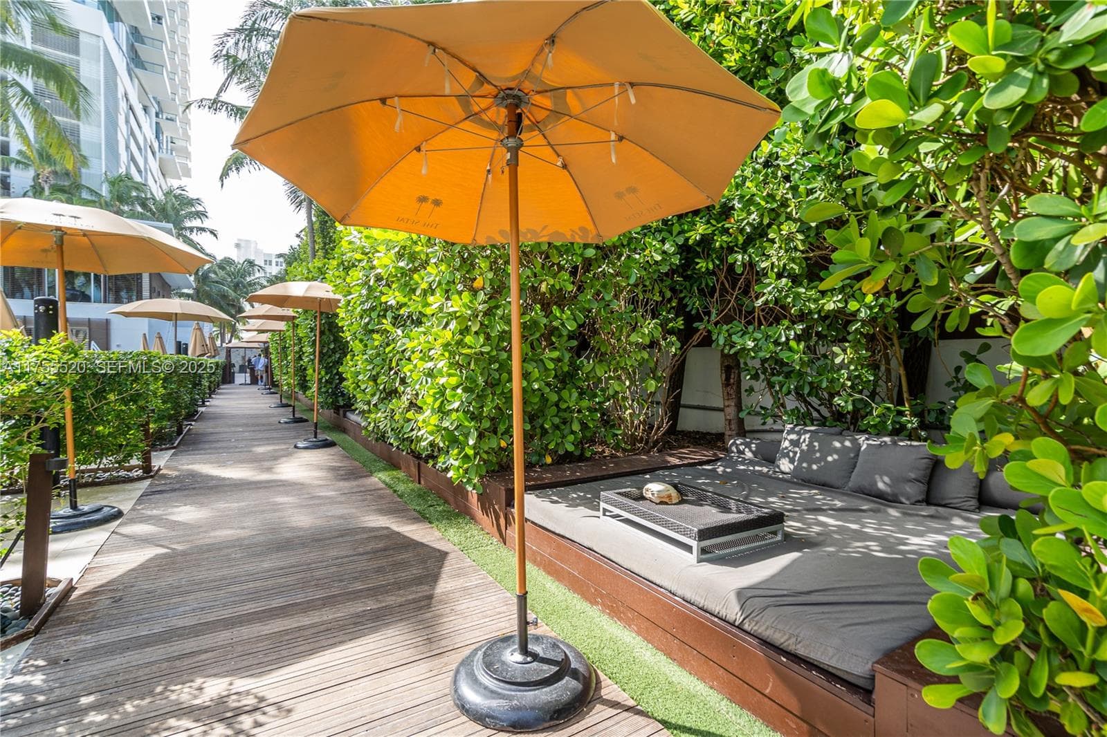 A11755520 — Miami Beach — 45