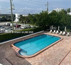 A11759258 — Miami Beach — 3