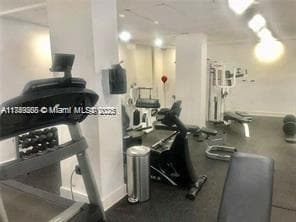 A11759258 — Miami Beach — 10