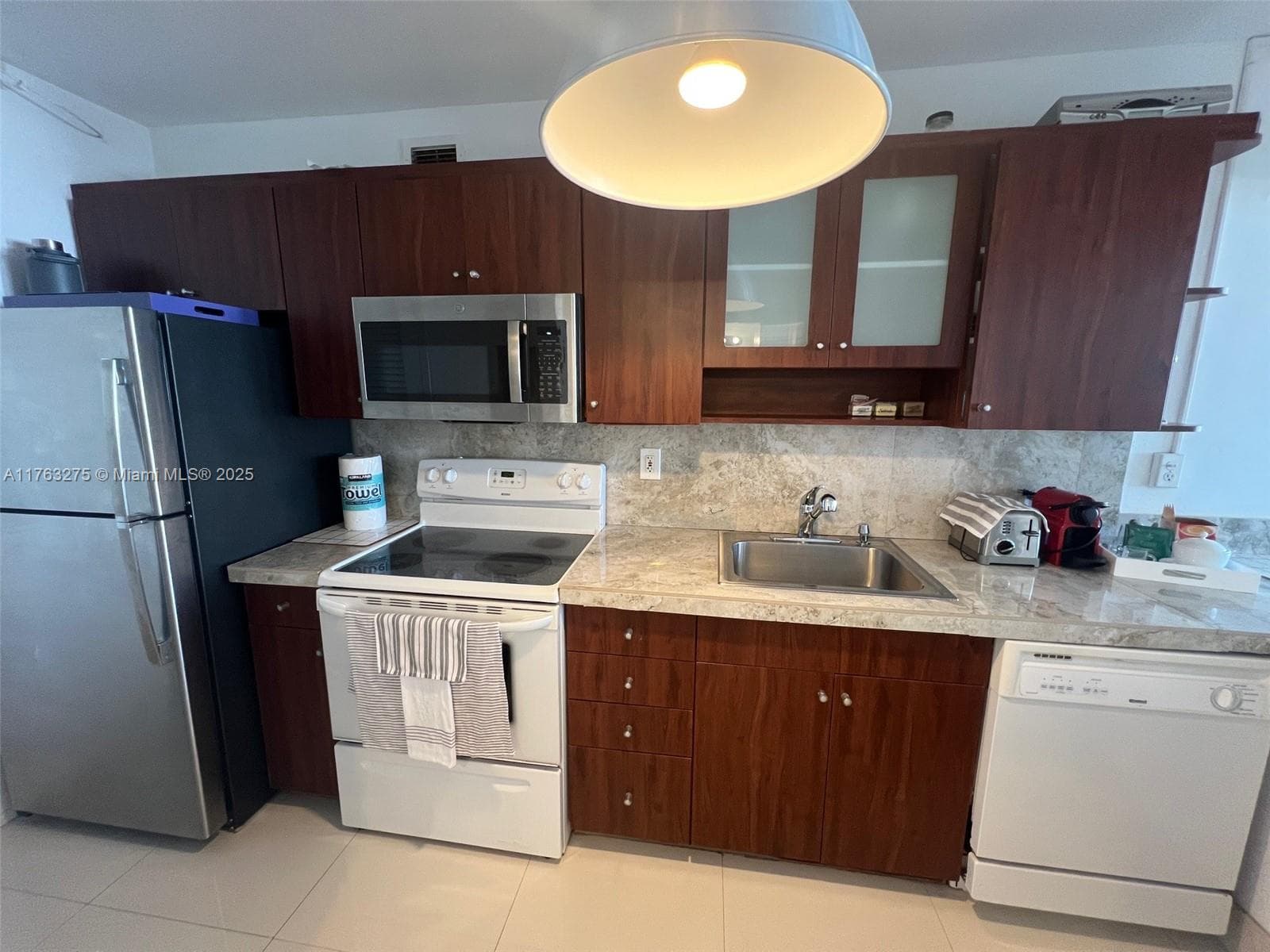 A11763275 — Miami Beach — 13