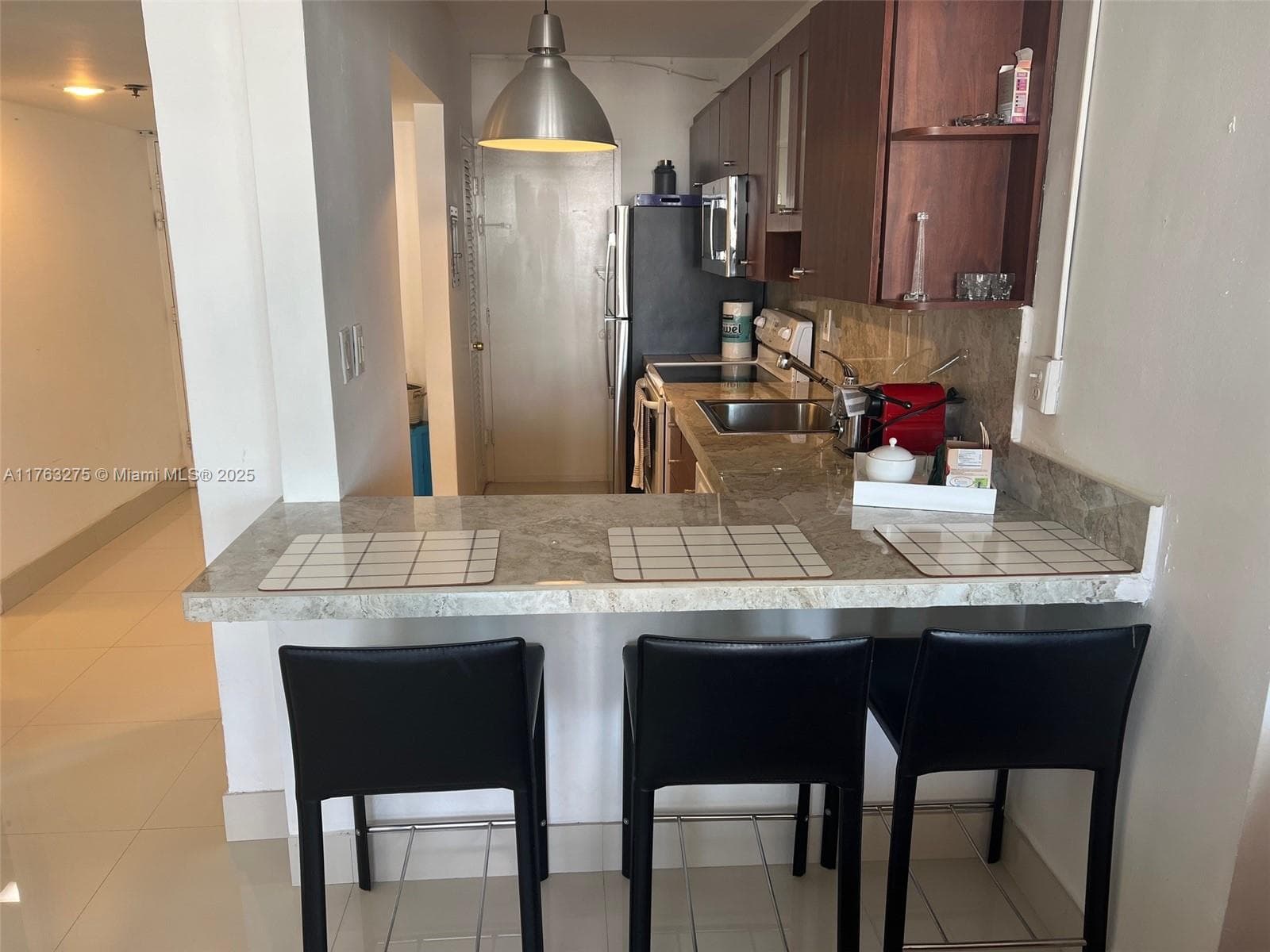 A11763275 — Miami Beach — 12