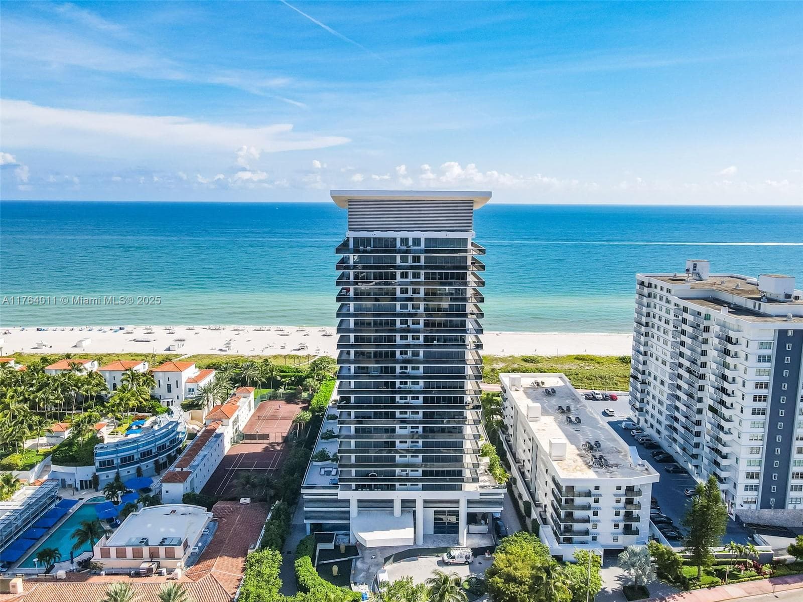 A11764011 — Miami Beach — 48
