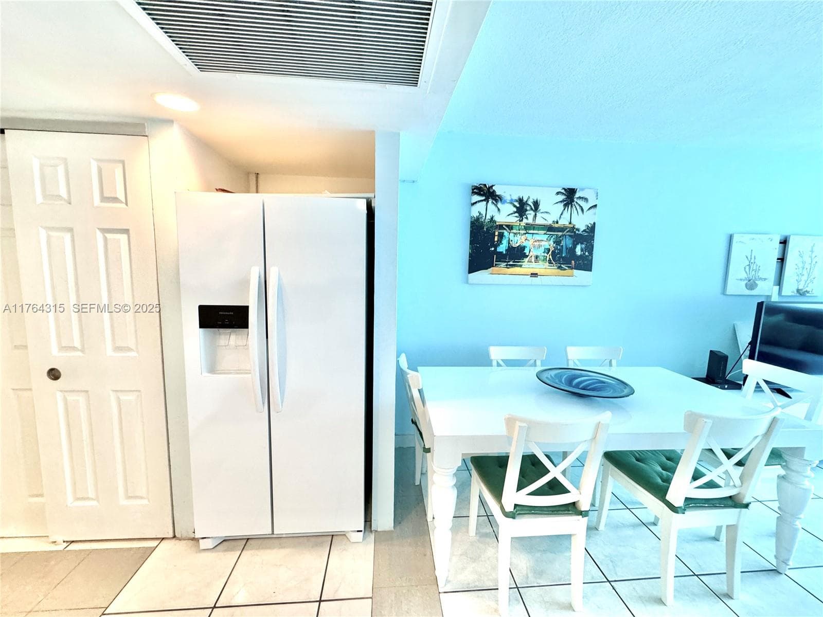 A11764315 — Miami Beach — 16