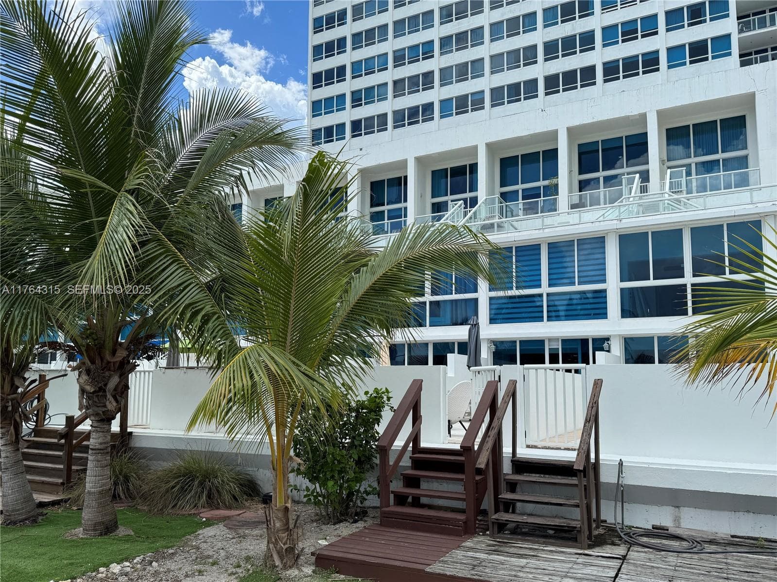 A11764315 — Miami Beach — 5