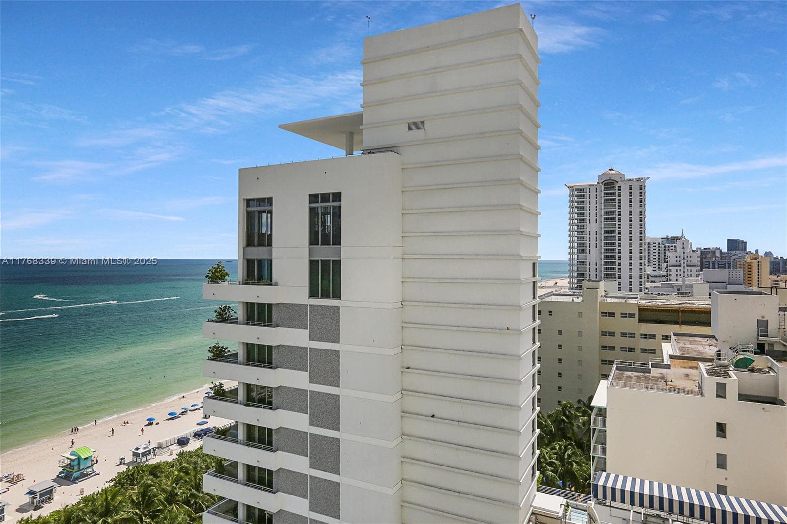 A11768339 — Miami Beach