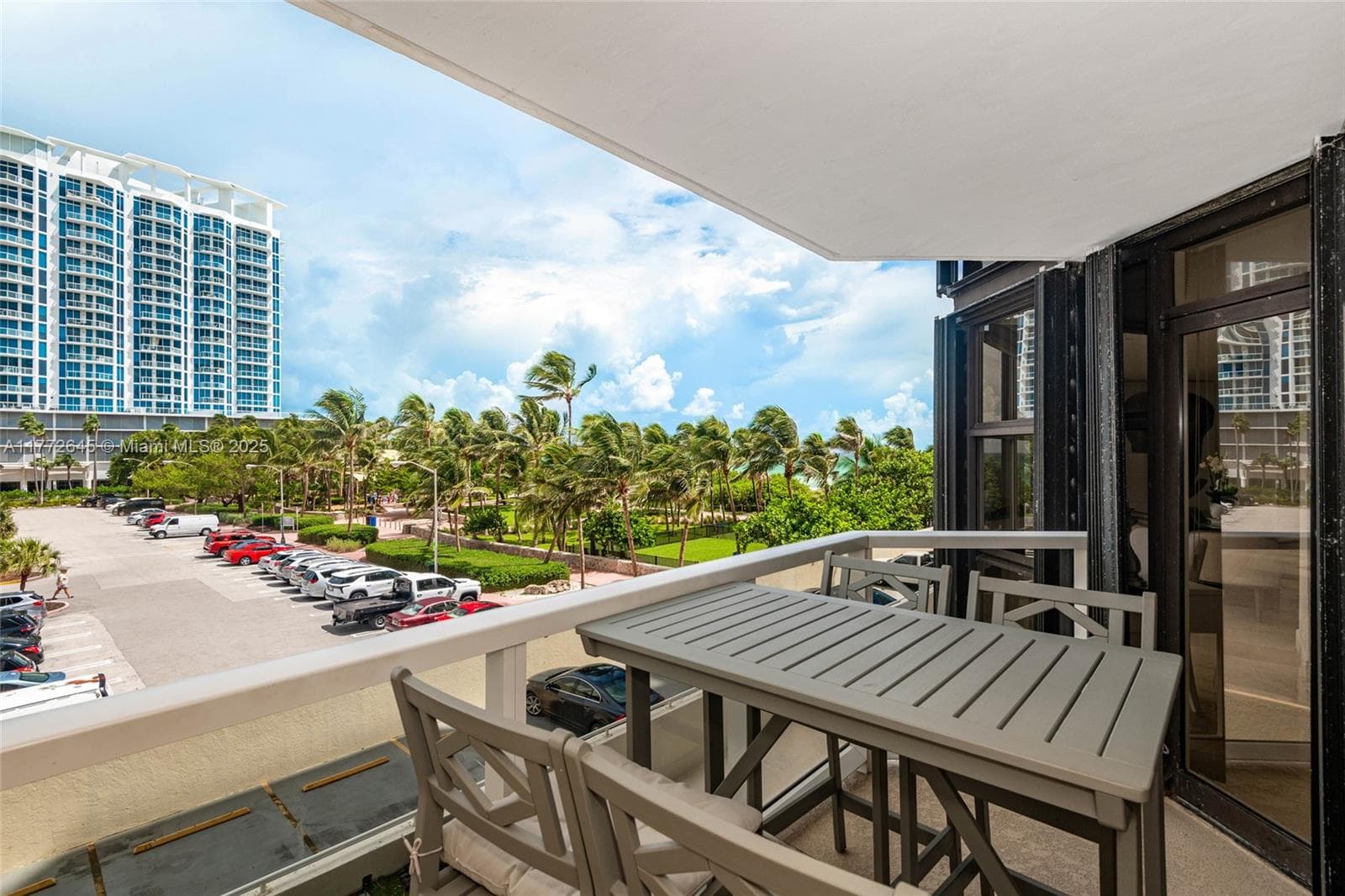 A11772645 — Miami Beach — 2