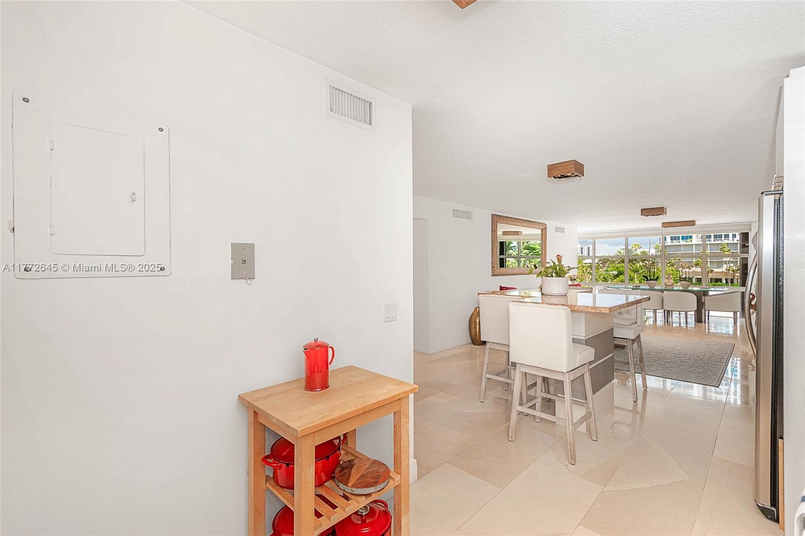 A11772645 — Miami Beach — 17