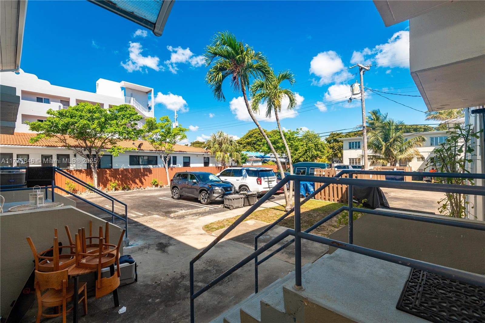 A11775646 — Miami Beach — 17
