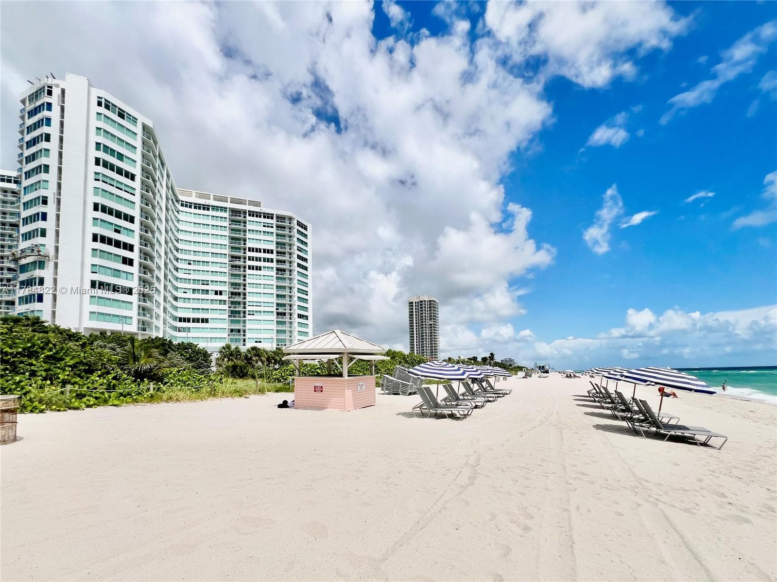 A11784822 — Miami Beach — 2