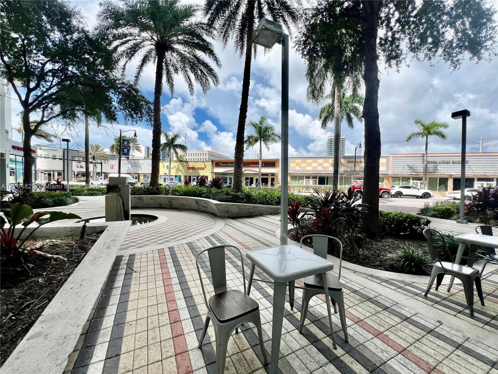 A11784822 — Miami Beach — 9