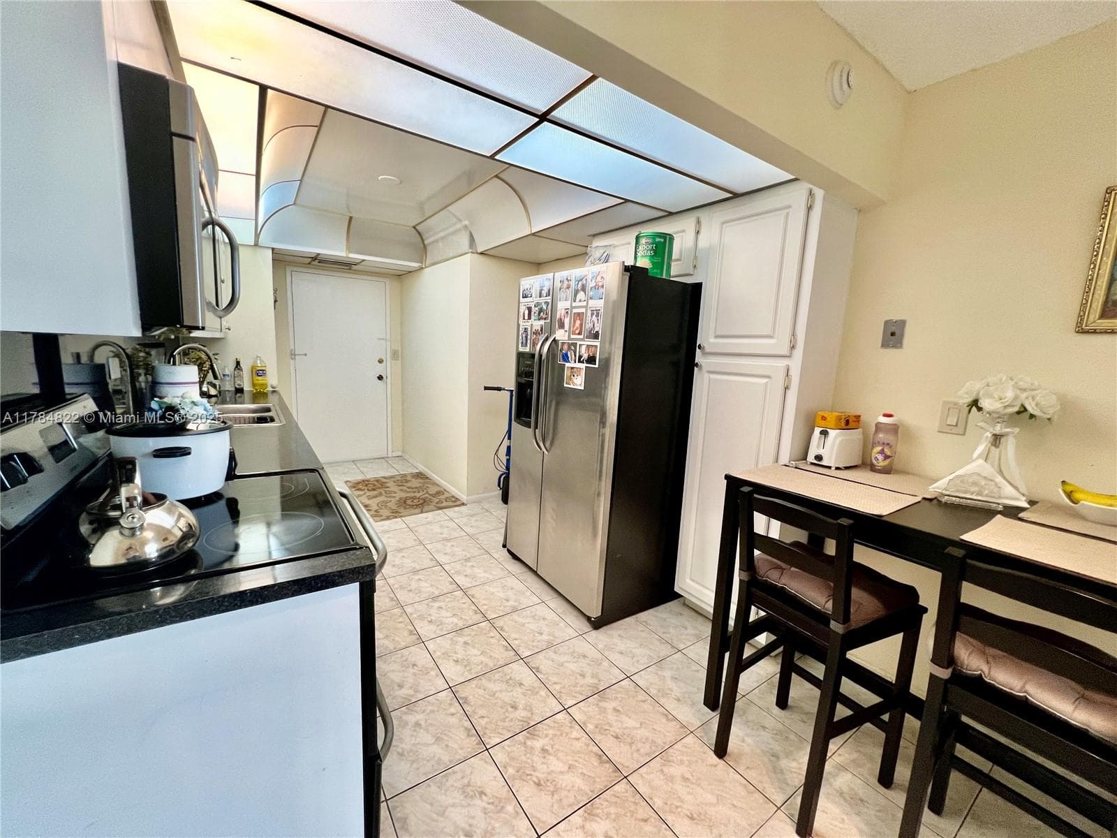 A11784822 — Miami Beach — 21