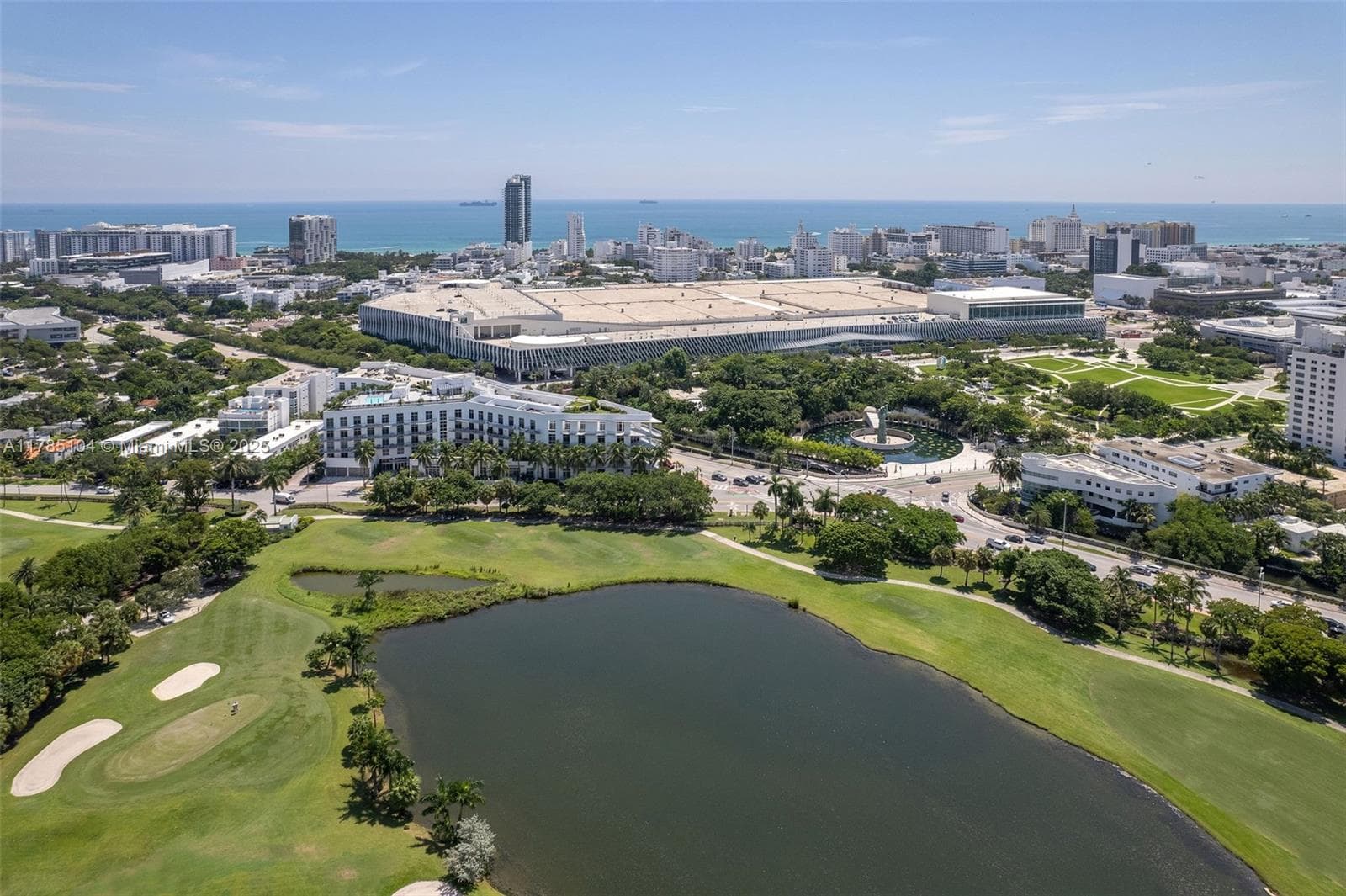 A11785104 — Miami Beach — 27