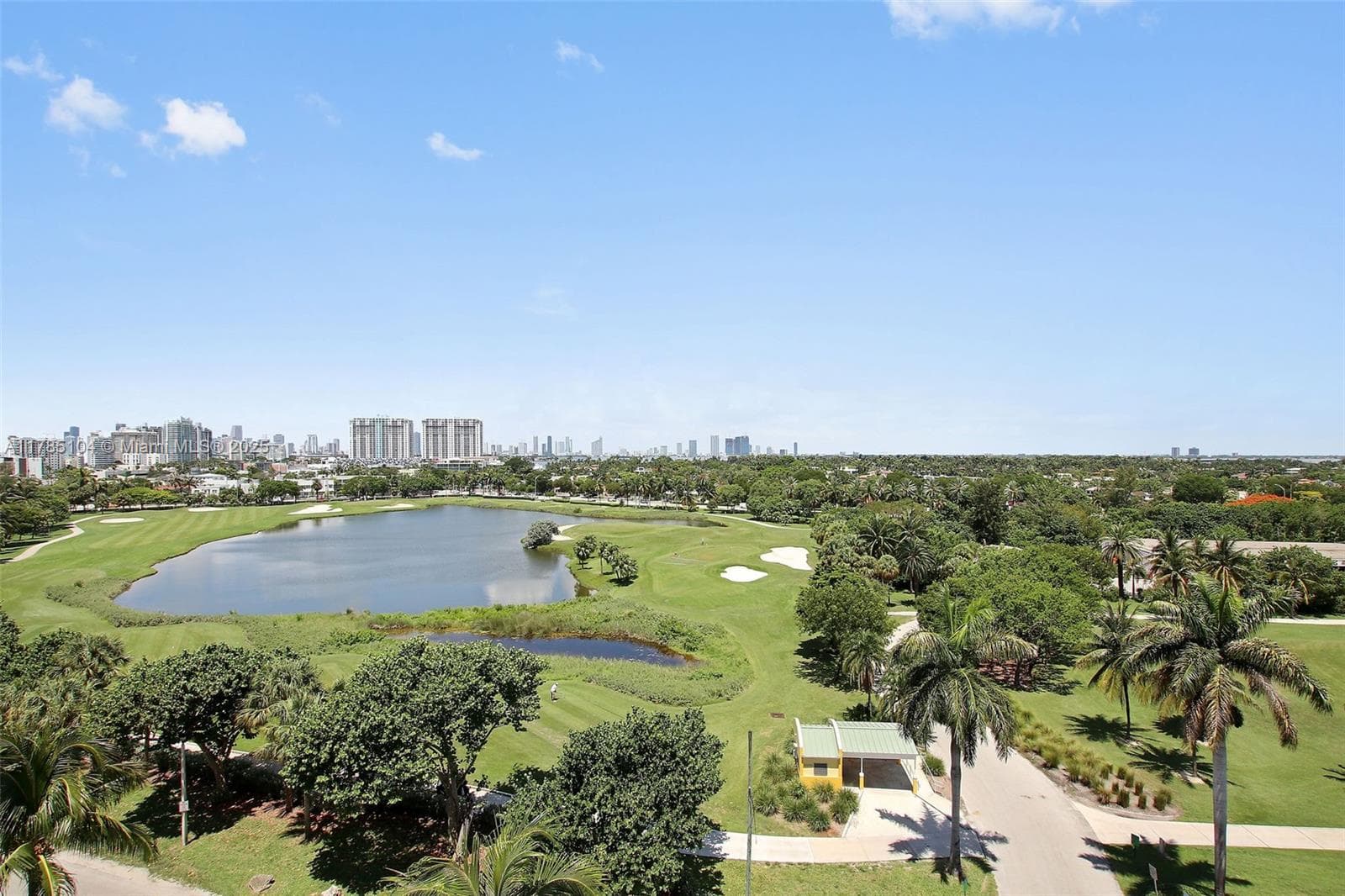 A11785104 — Miami Beach — 19