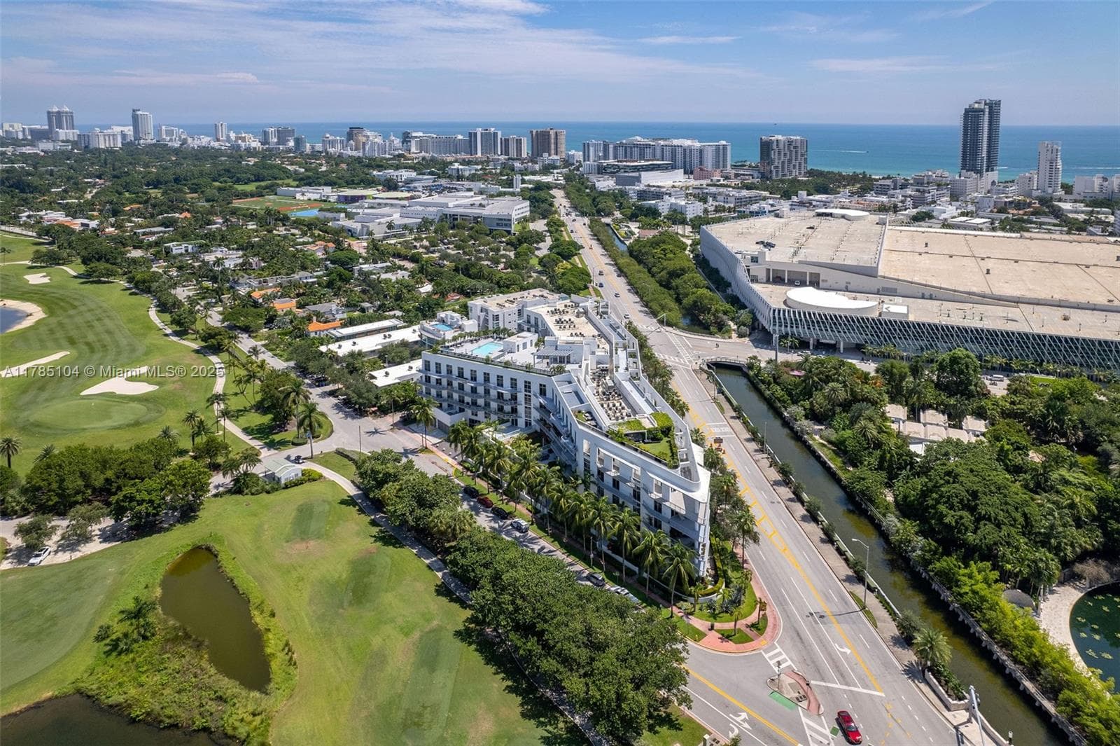 A11785104 — Miami Beach — 25