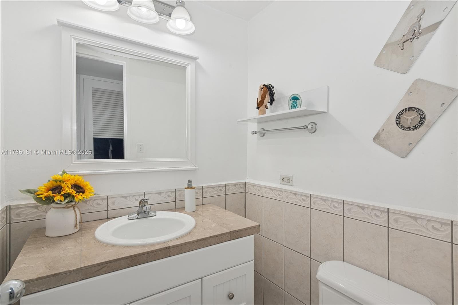 A11786181 — Miami Beach — 8