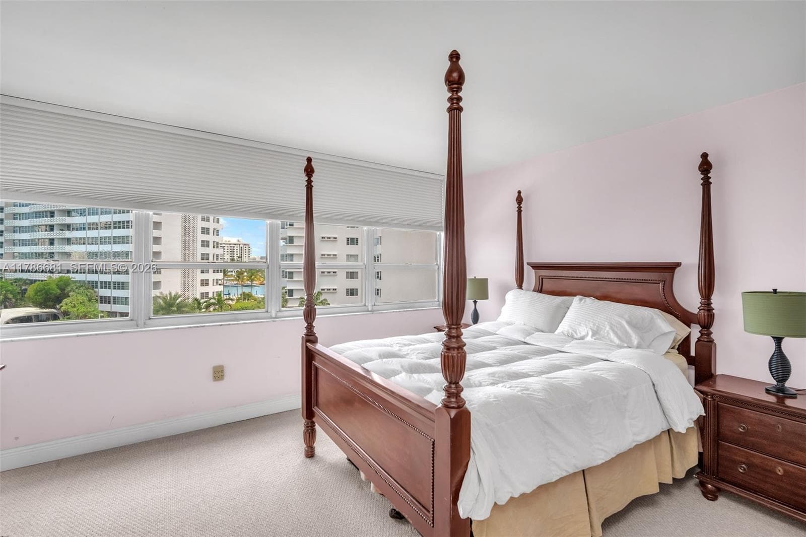 A11786681 — Miami Beach — 12