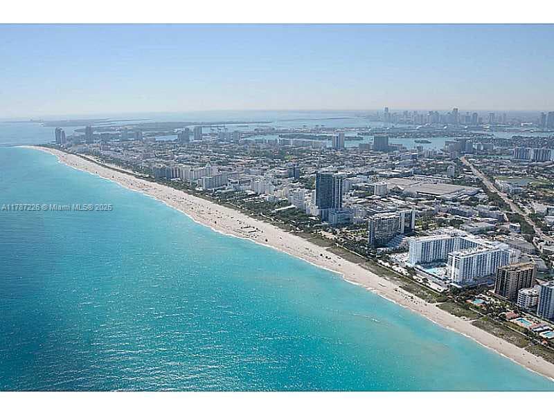 A11787226 — Miami Beach — 36