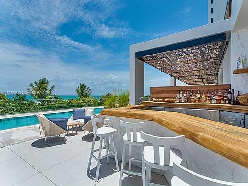 A11787226 — Miami Beach — 40