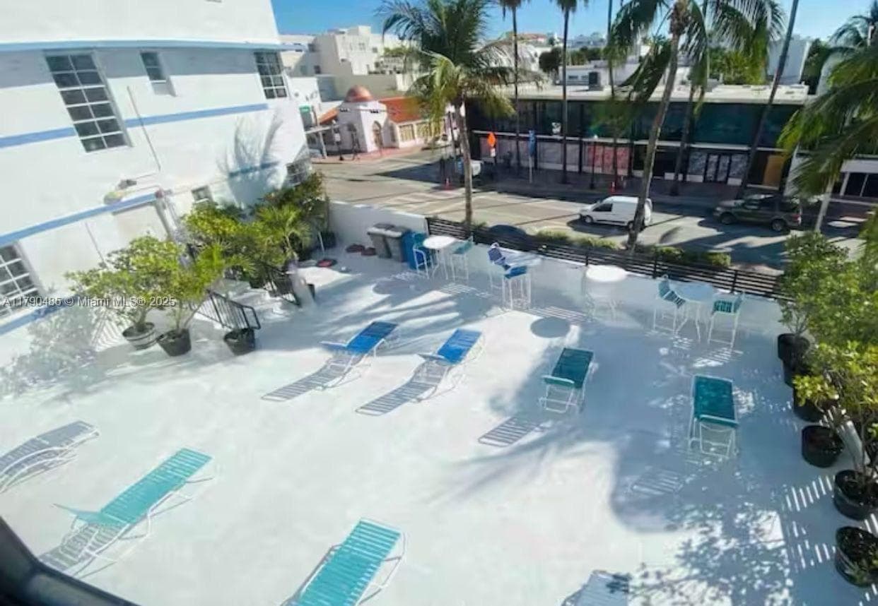 A11790485 — Miami Beach — 3