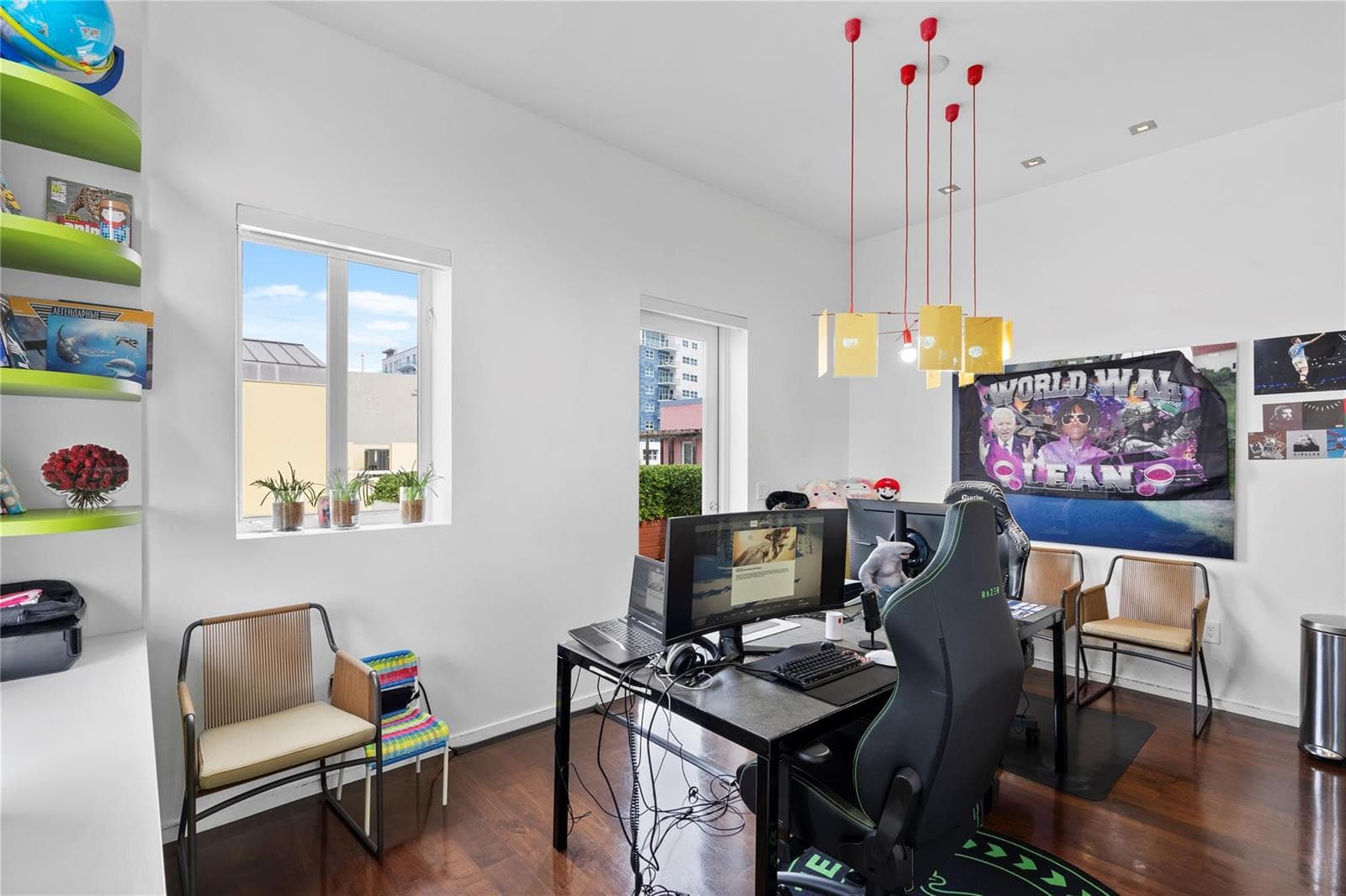 F10499919 — Miami Beach — 63
