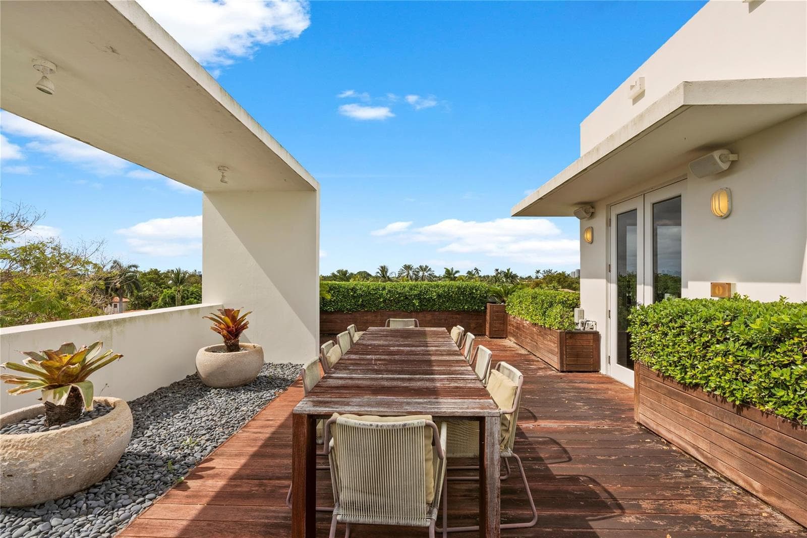 F10499919 — Miami Beach — 66