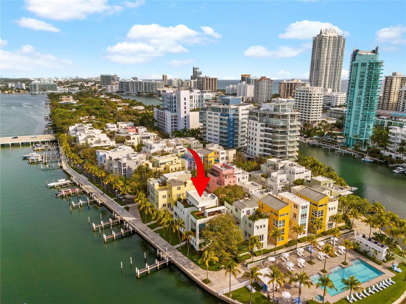 F10499919 — Miami Beach — 81
