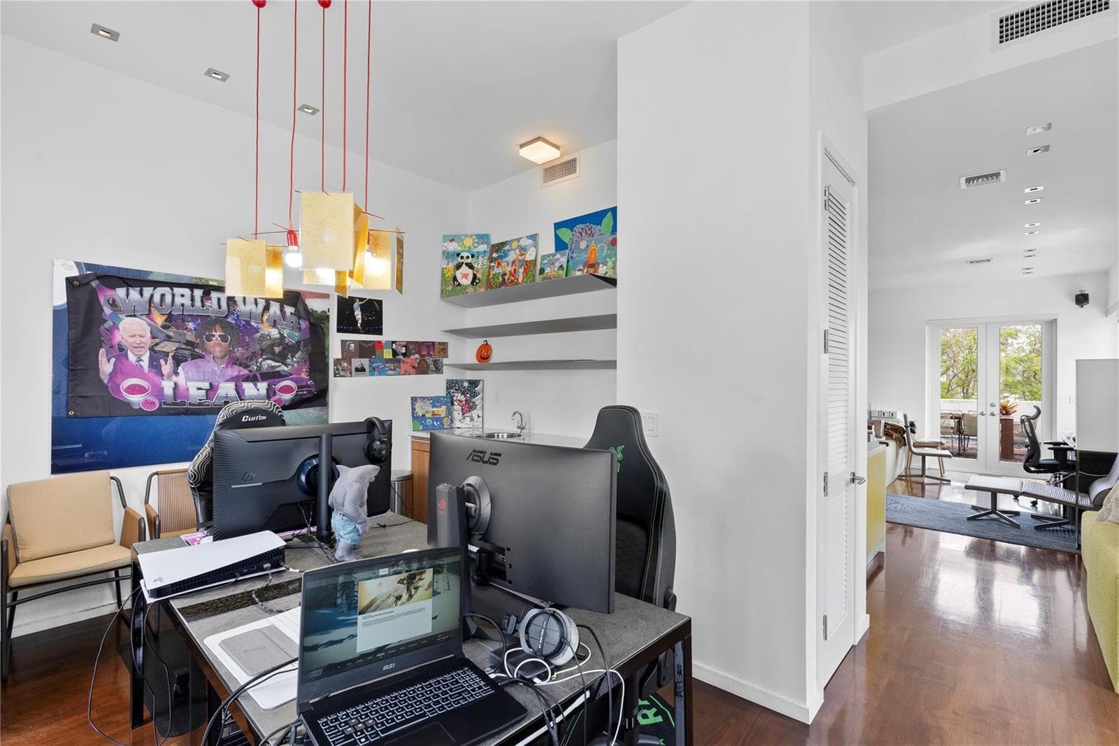 F10499919 — Miami Beach — 65