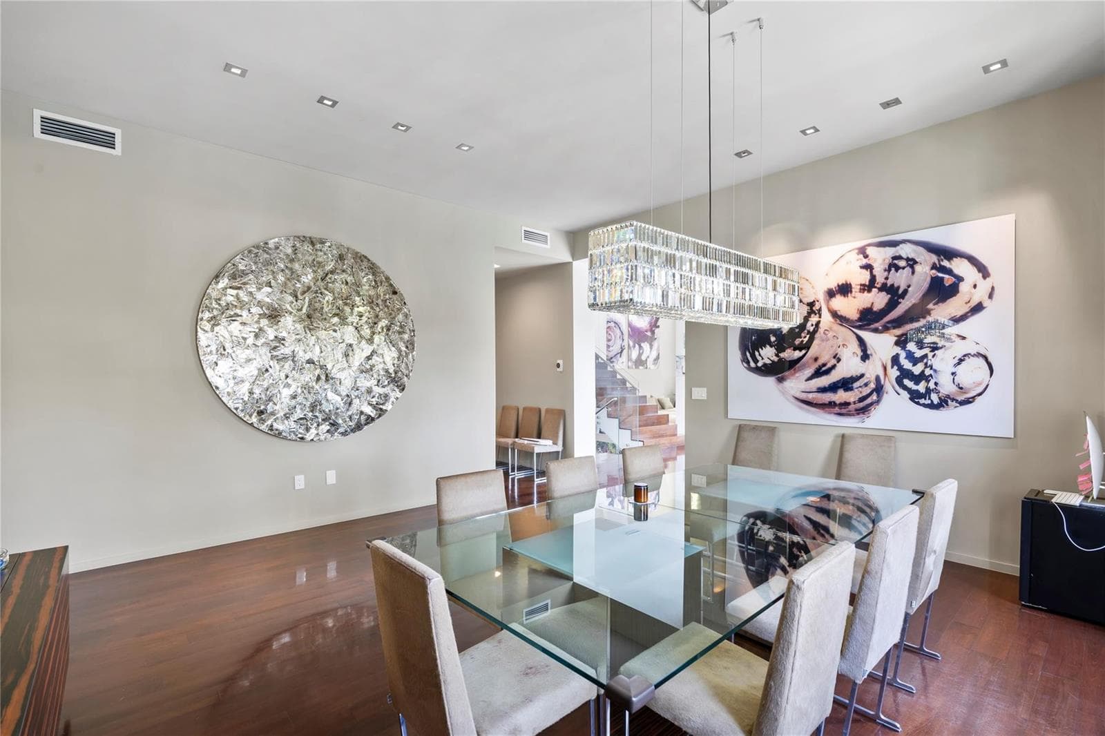 F10499919 — Miami Beach — 15