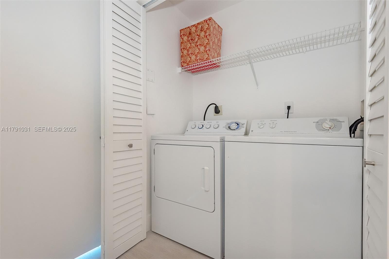 A11791031 — Miami Beach — 23