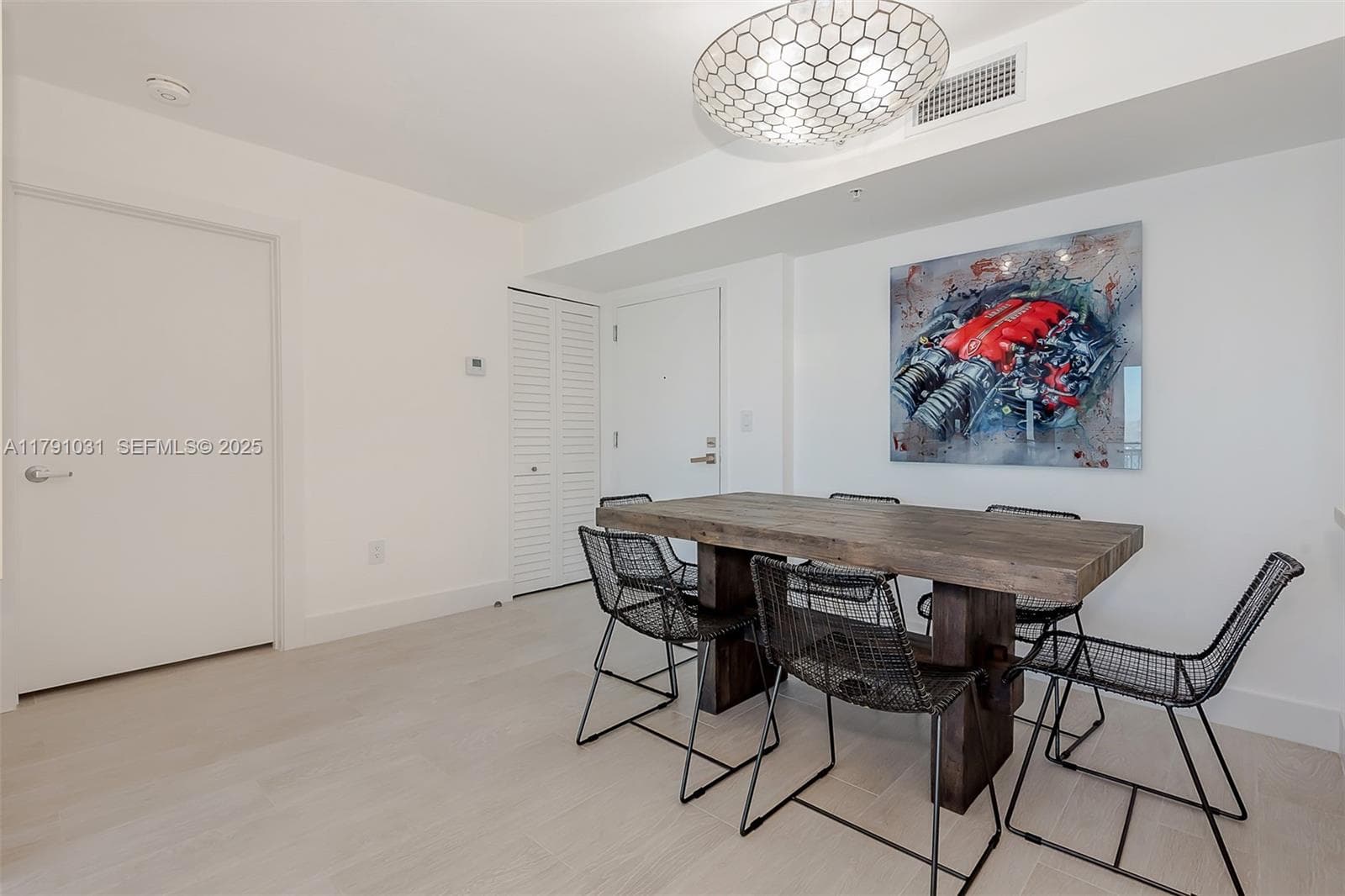 A11791031 — Miami Beach — 5