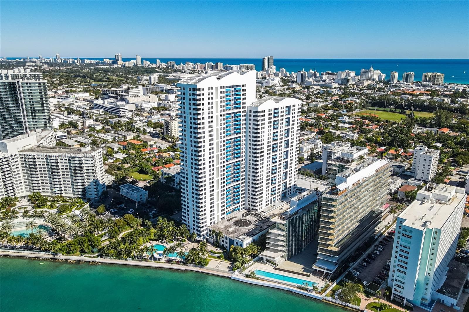 A11793623 — Miami Beach — 36
