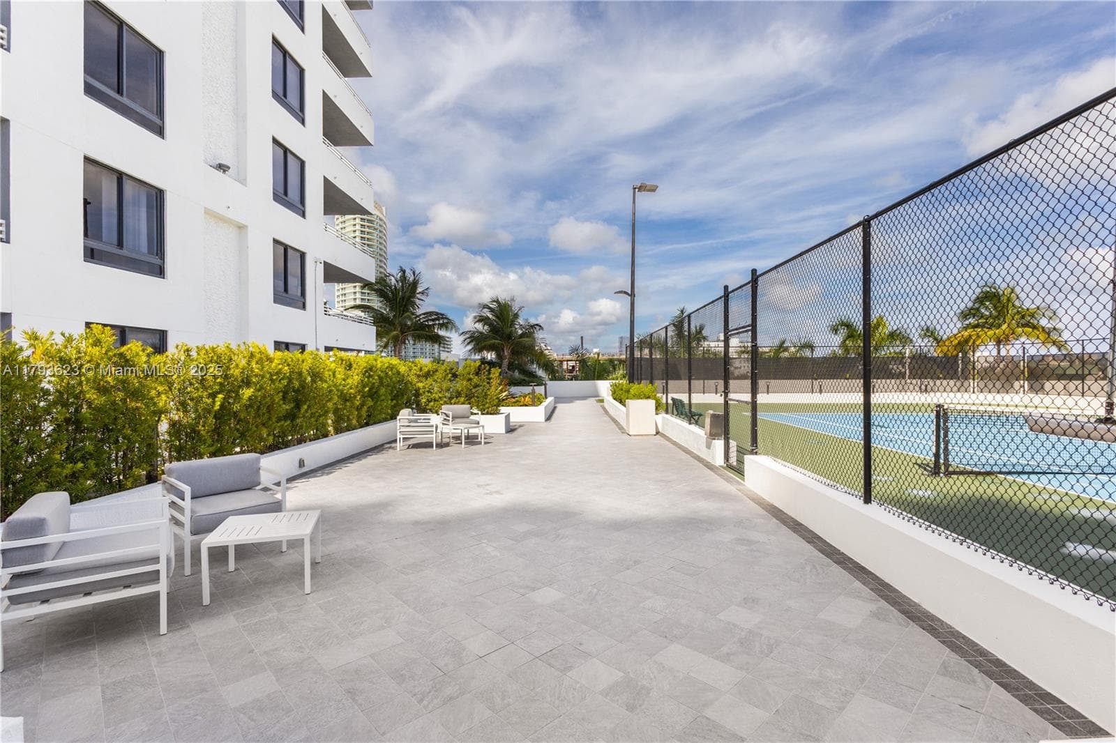 A11793623 — Miami Beach — 20