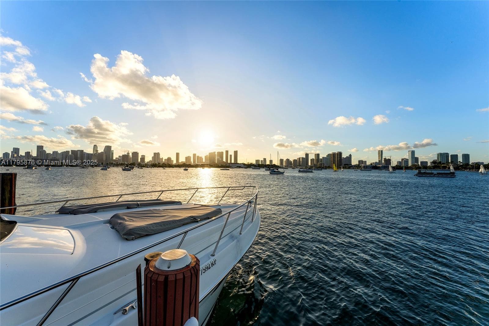 A11795876 — Miami Beach — 76