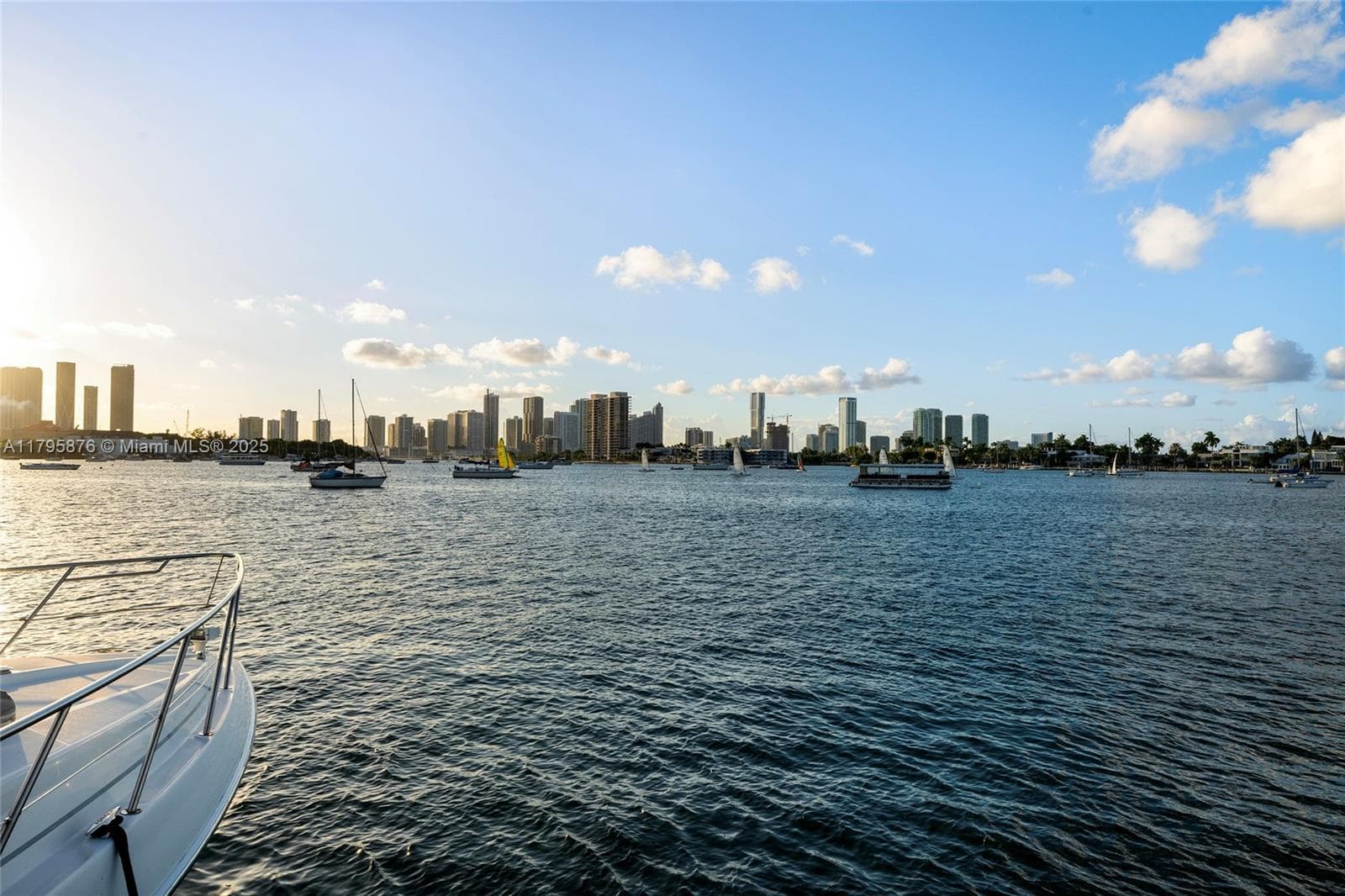 A11795876 — Miami Beach — 75