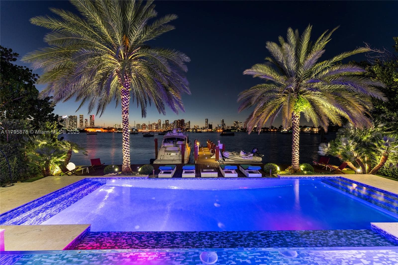 A11795876 — Miami Beach — 4