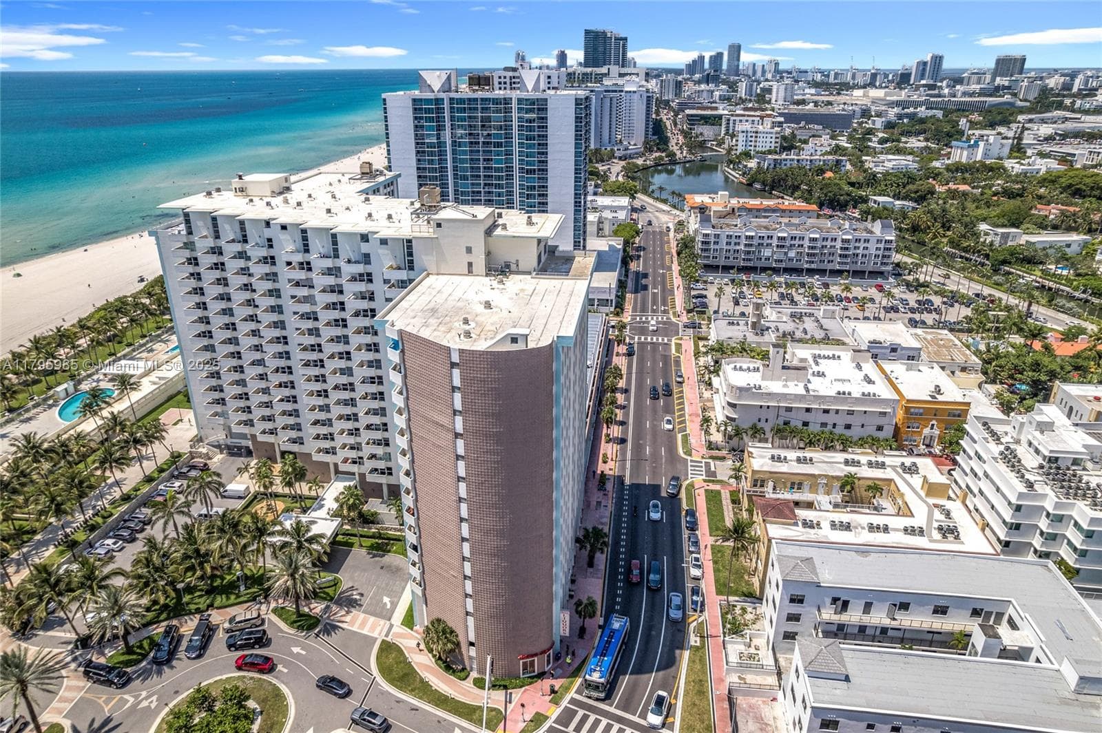 A11795985 — Miami Beach — 3