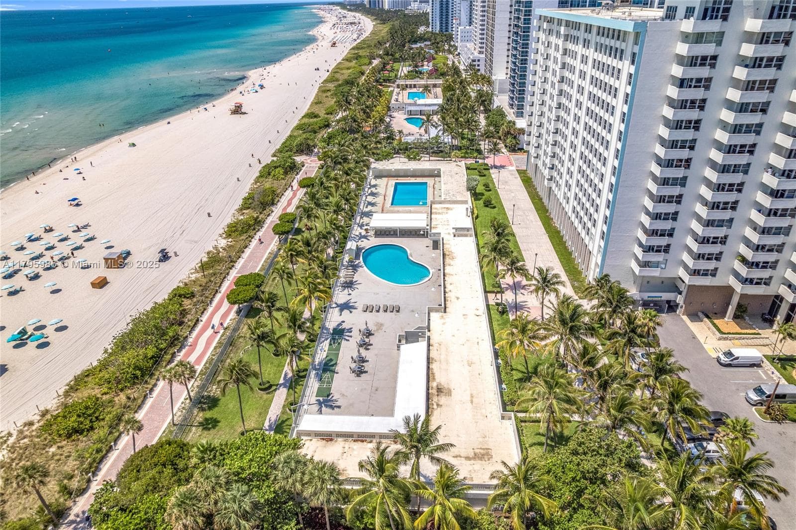 A11795985 — Miami Beach — 33