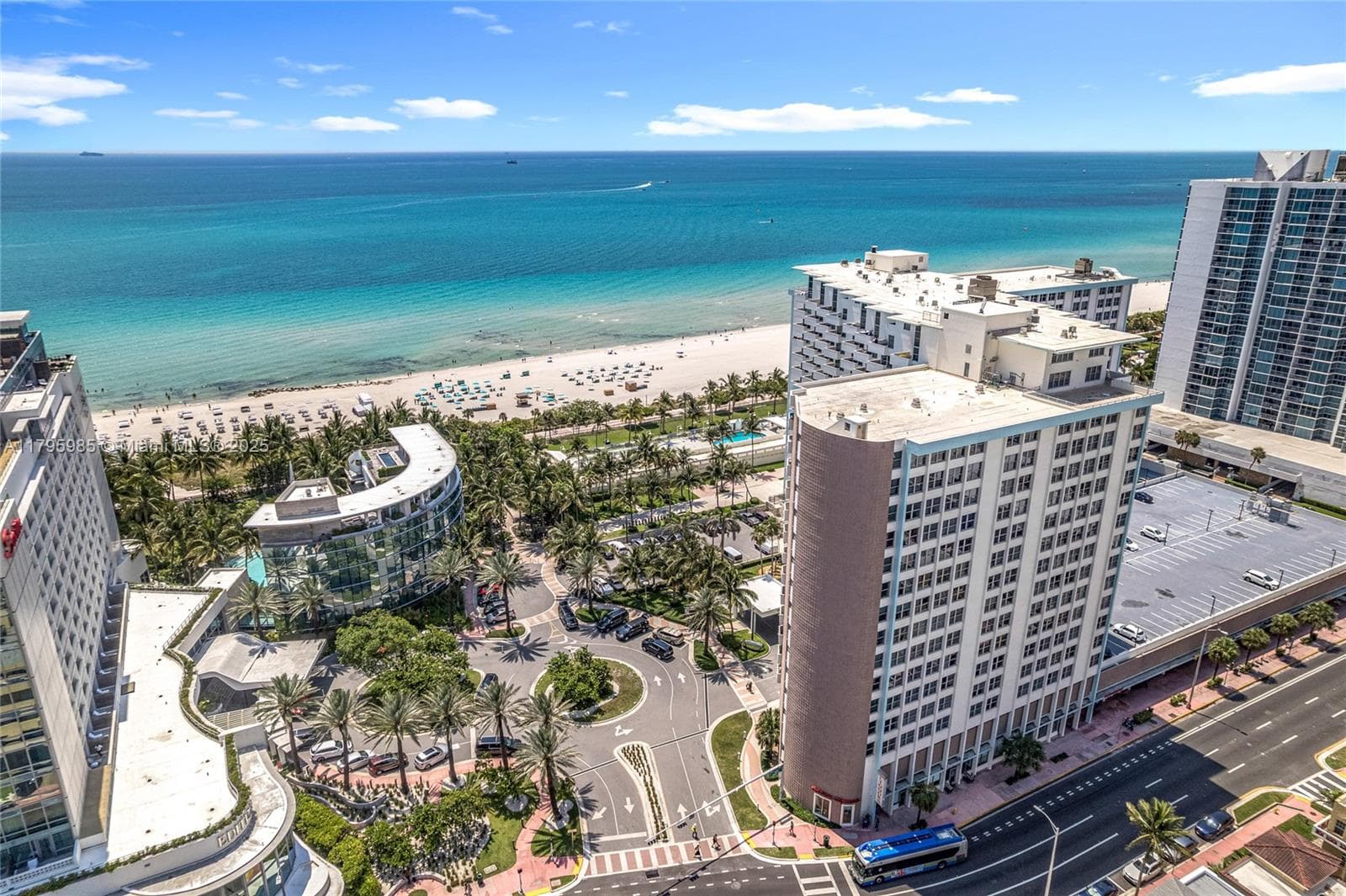 A11795985 — Miami Beach — 41