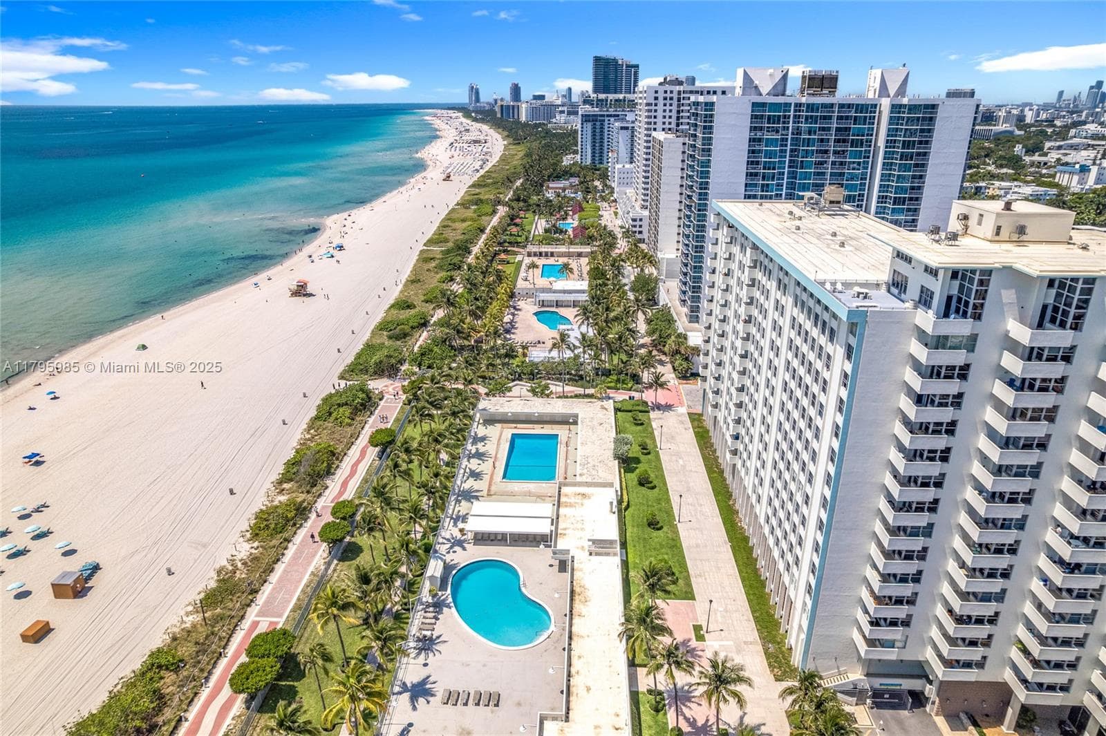A11795985 — Miami Beach — 37
