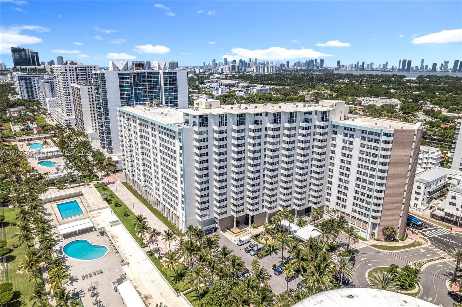 A11795985 — Miami Beach — 4