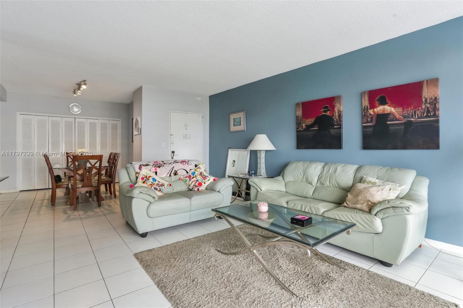 A11797239 — Miami Beach — 14