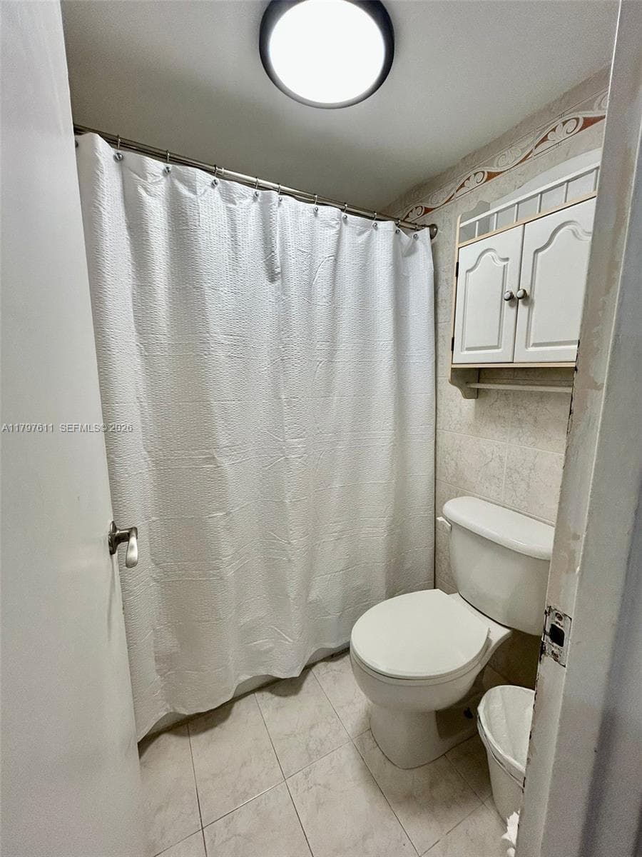 A11797611 — Miami Beach — 8