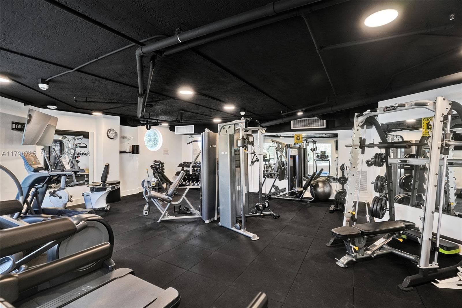 A11798785 — Miami Beach — 27