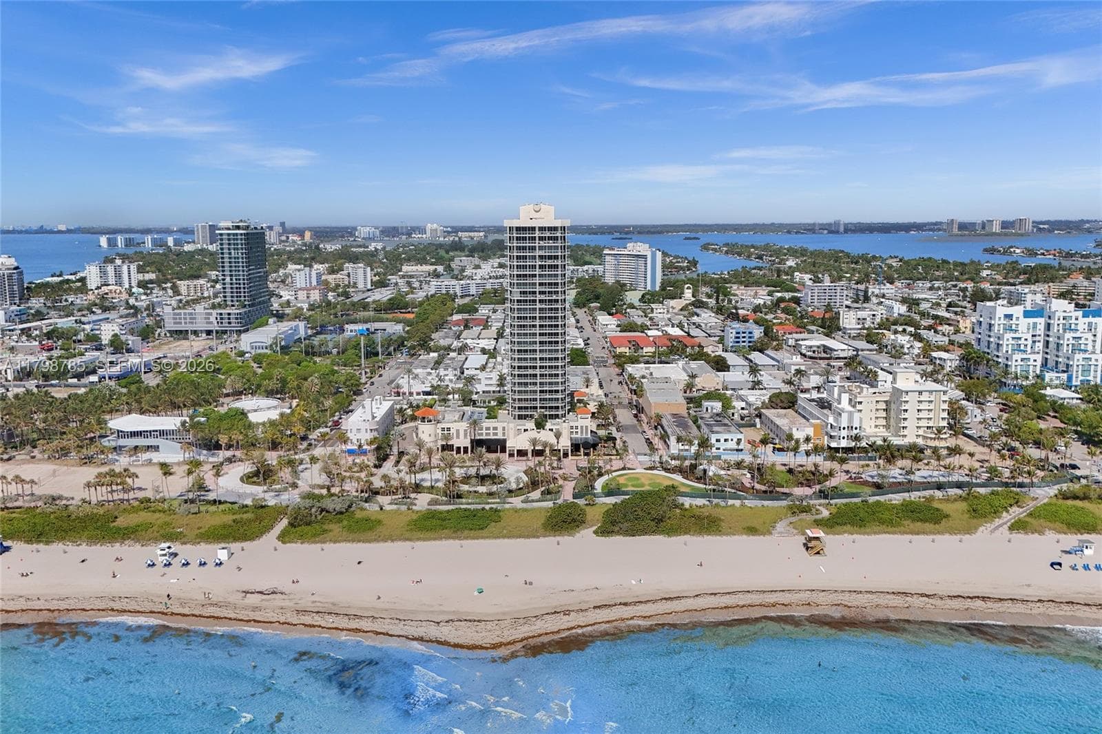 A11798785 — Miami Beach — 37